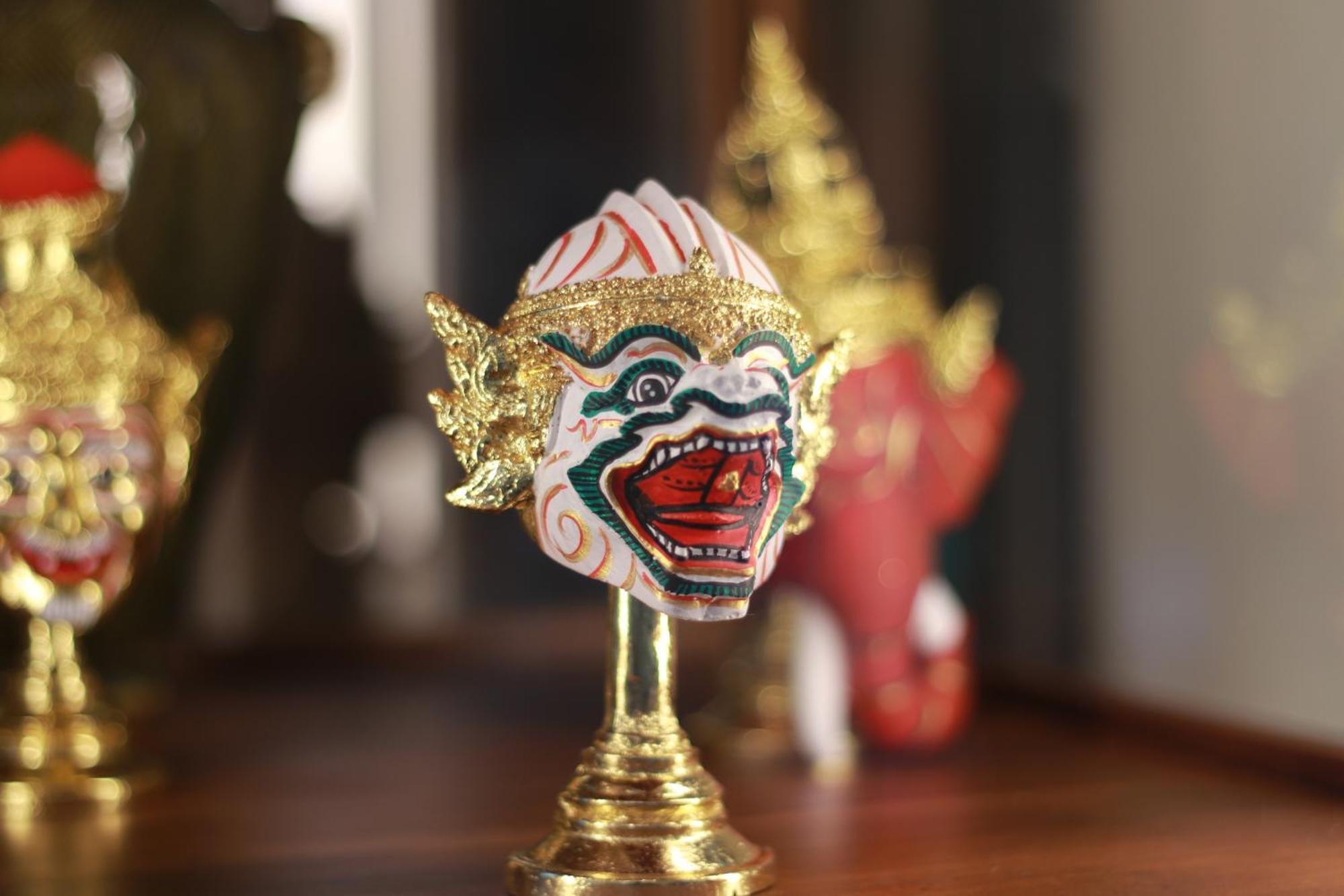 Siri Grand Bangkok Hotel Екстер'єр фото
